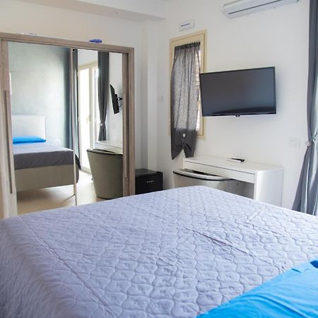 A & G Relax Rooms Syracuse ภายนอก รูปภาพ