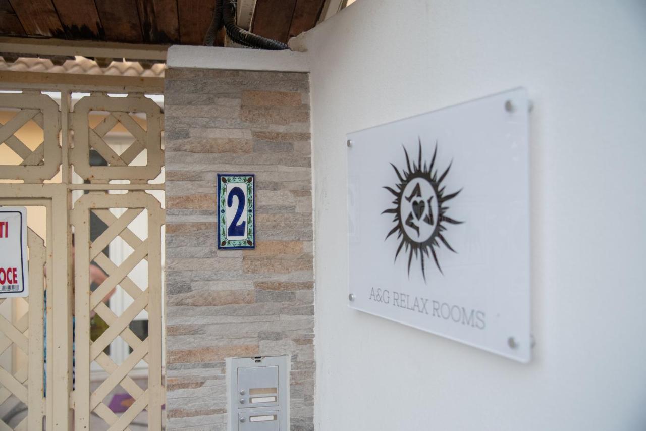 A & G Relax Rooms Syracuse ภายนอก รูปภาพ
